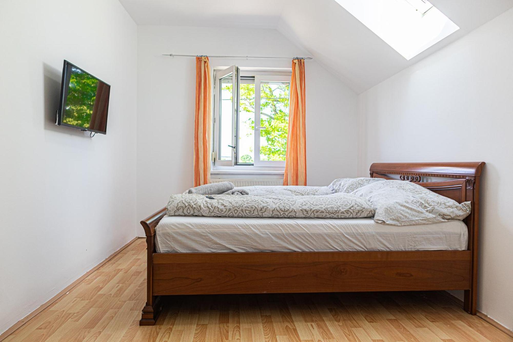 Exquisite In Shared With Garden & Parking Appartamento Vienna